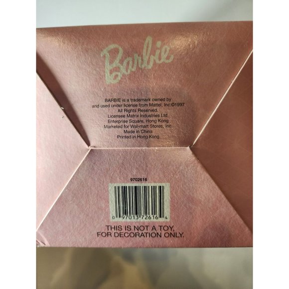 BARBIE Collectible 1997 Holiday Barbie 4" Decoupage Ornament w/wooden stand ~NIB - Picture 8 of 8